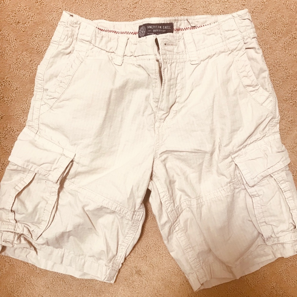 American Eagle Classic Cargo Shorts